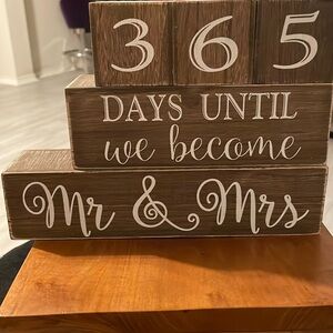 Set of 5 Countdown Calendar Wooden Blocks-Natural Wood with White Numbers